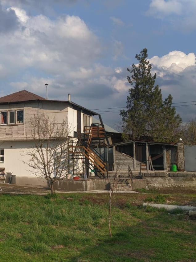 Уютный Ночлег Иссыкские Курганы Rahat Kültér fotó